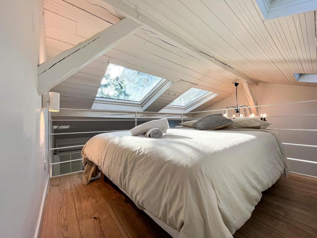 Suite Palm Spring Вильорбан Екстериор снимка